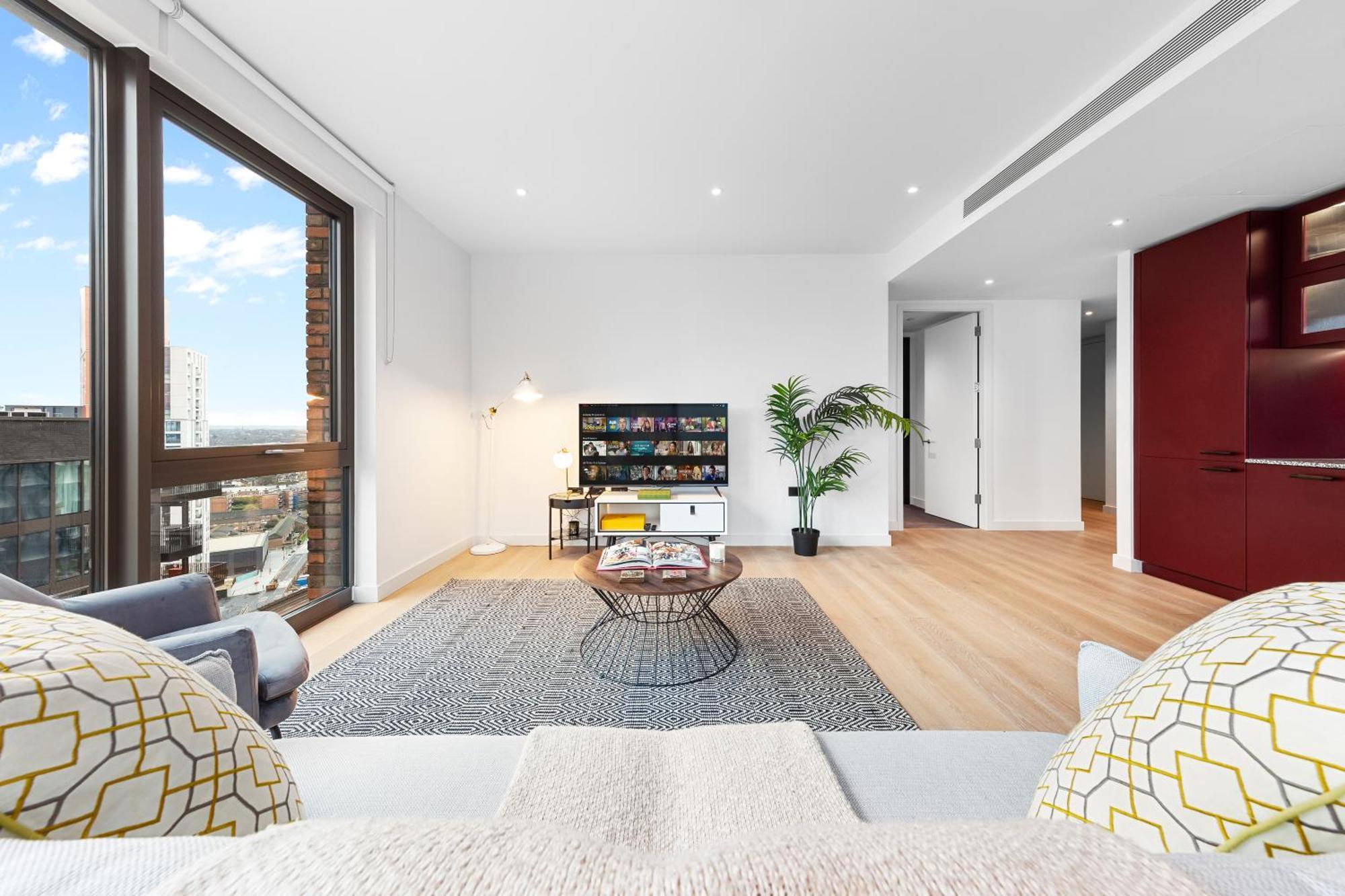 New 2 Bedroom Flat Riverview Balcony Appart hôtel *