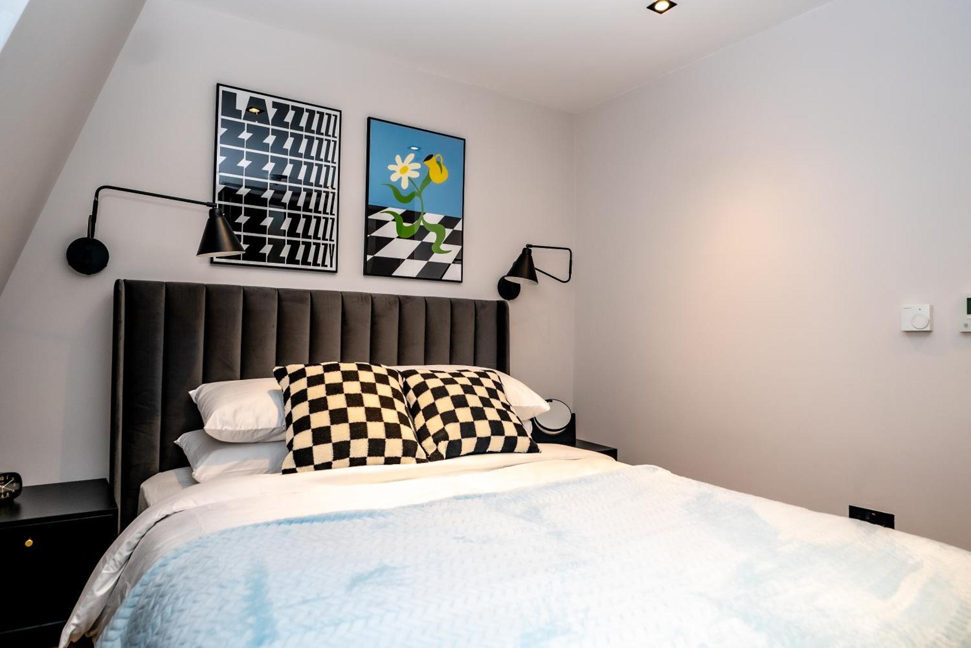 Kula - Covent Garden Garrick St *