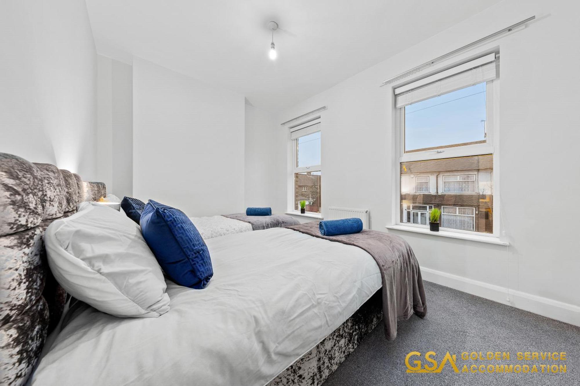 3 Bed In Forest Gate - Waltham Forest