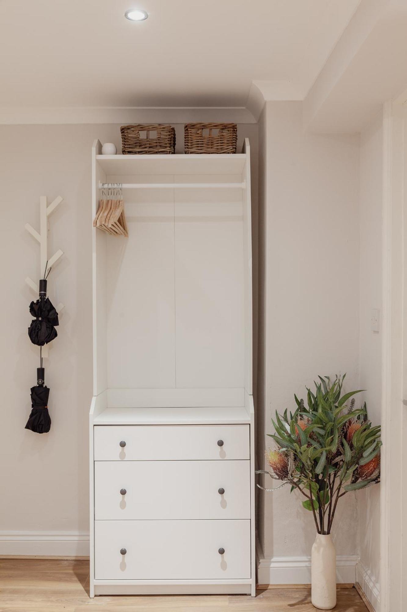 Kensington Nest Serviced *
