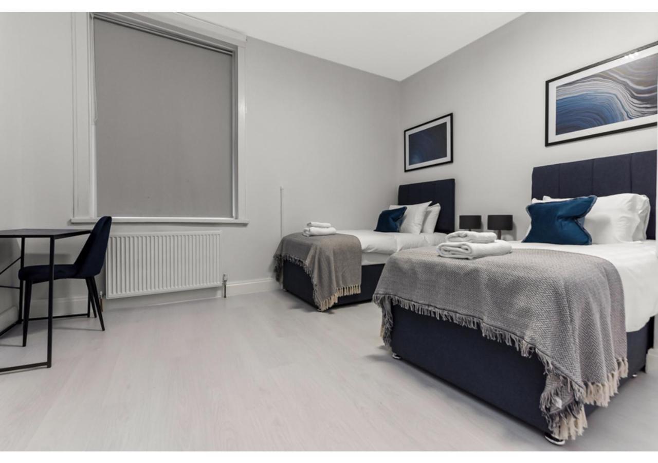 Captivating 2 Bd Flat In * Londres