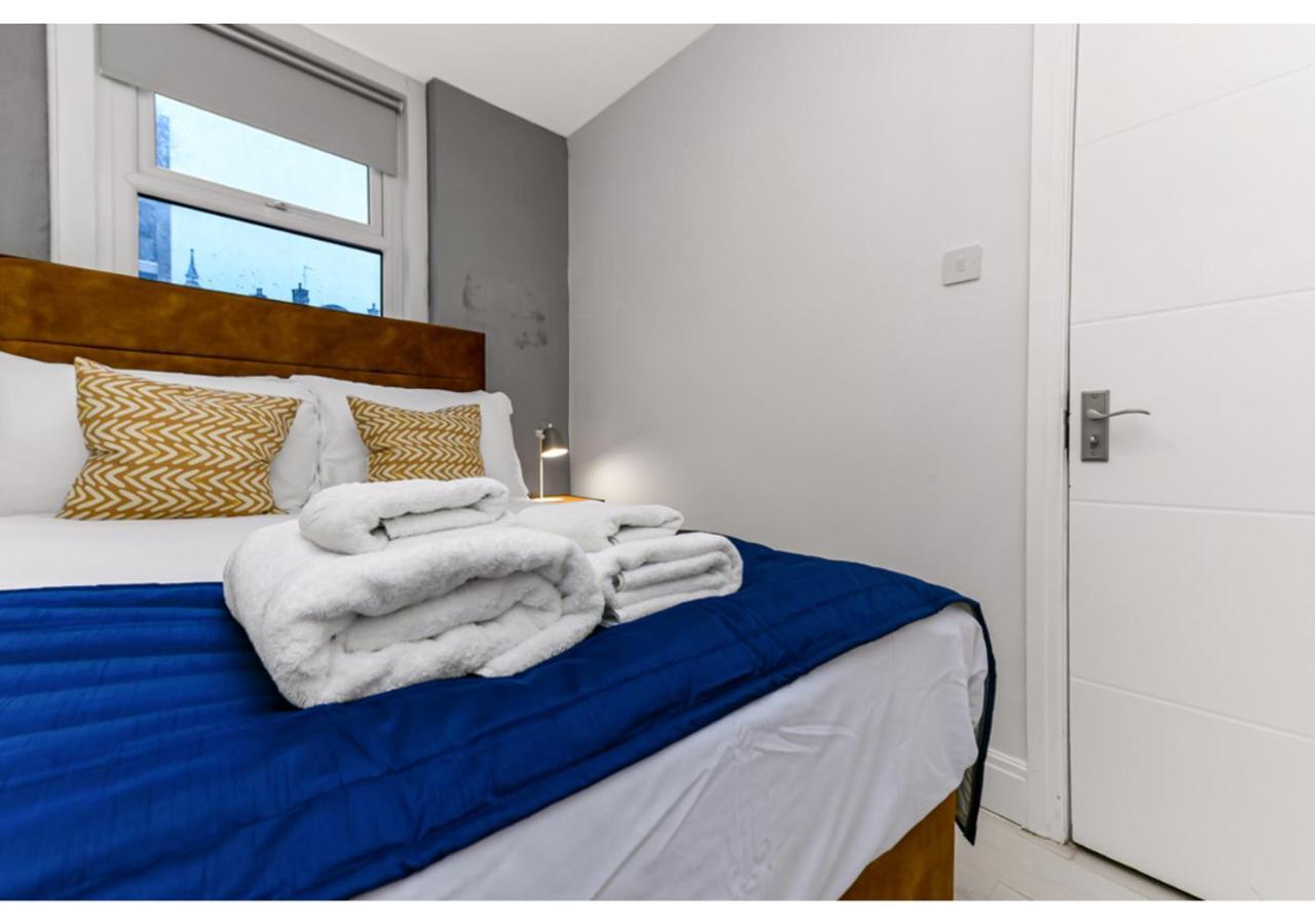 Captivating 2 Bd Flat In * Londres