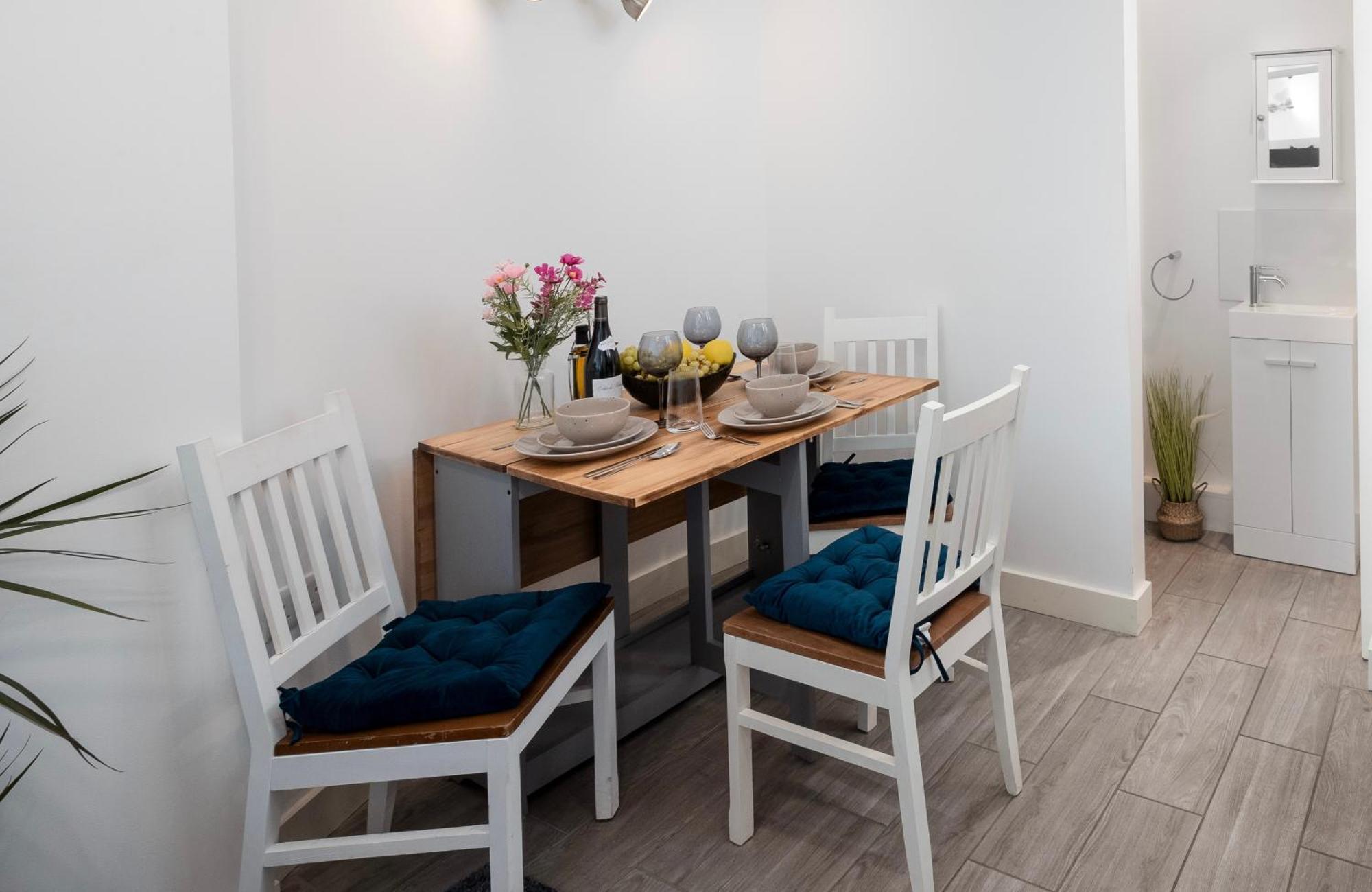 Charming In The Heart Of Pimlico Apartment