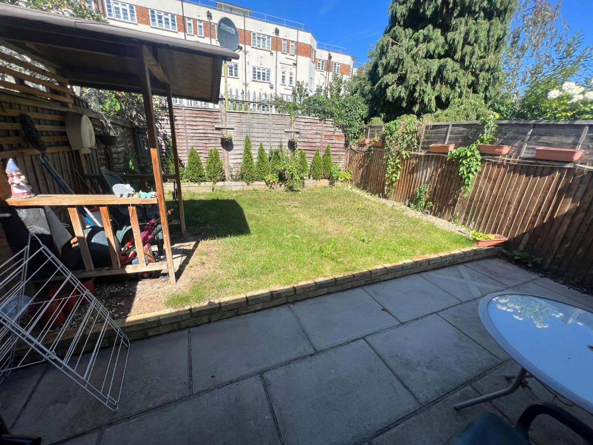 N8, Modern 2 Bedroom Apartamento Londres