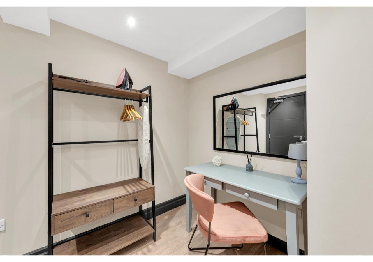 Experience Local: Quaint In Cental Location Appartement Londres
