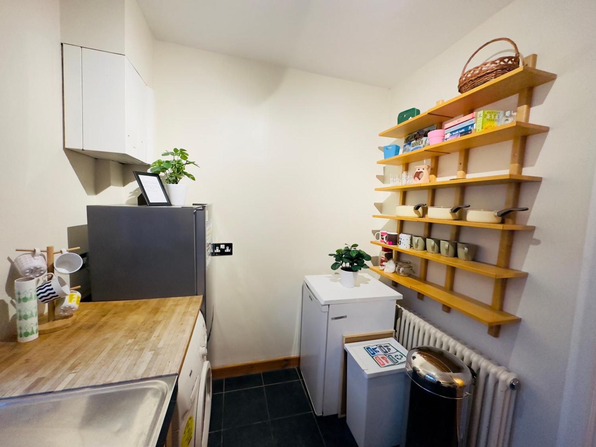 Cosy 3 Bedroom Flat Nearby Willsden * London
