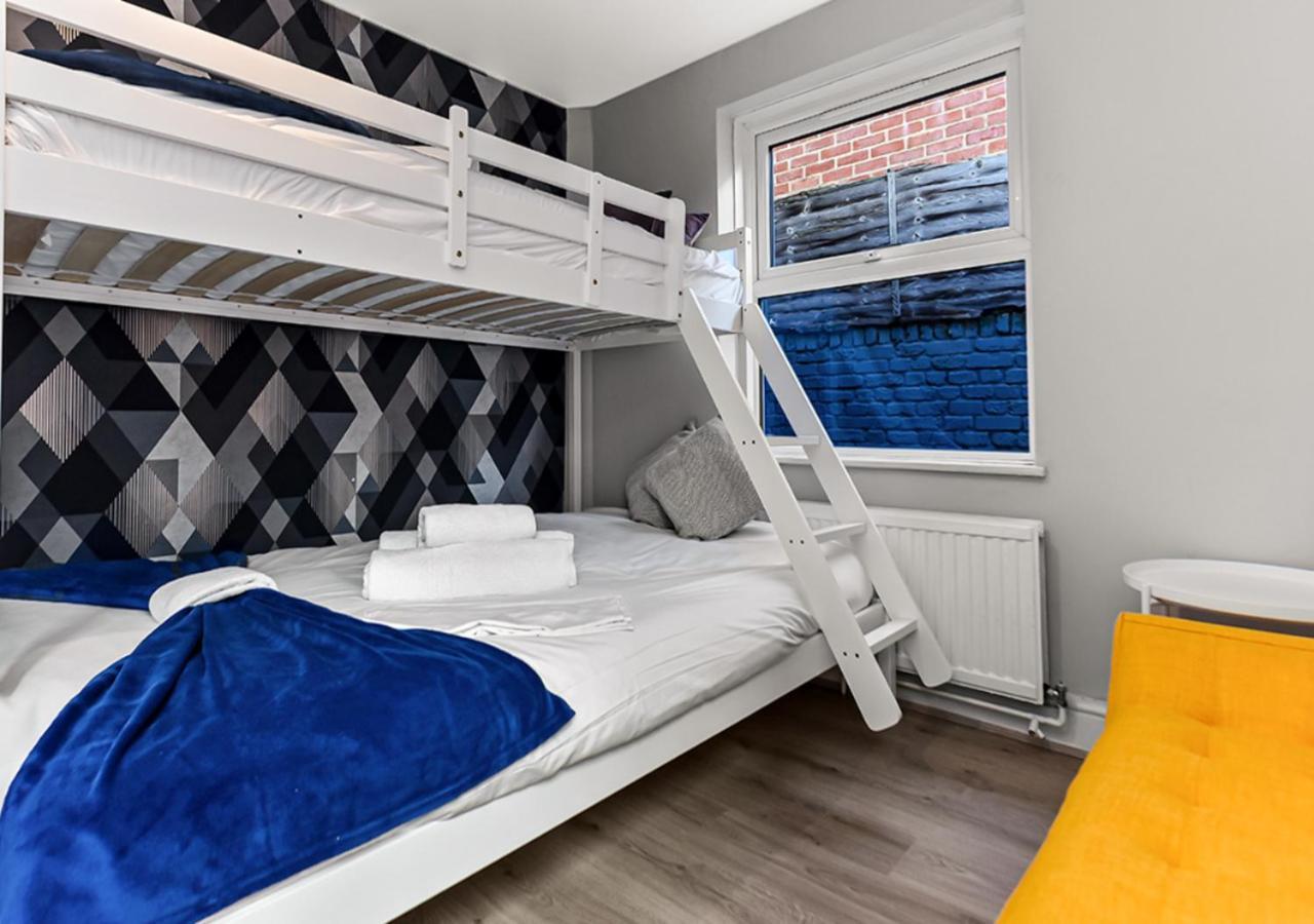 Amazing 2 Bedroom Flat In Londres