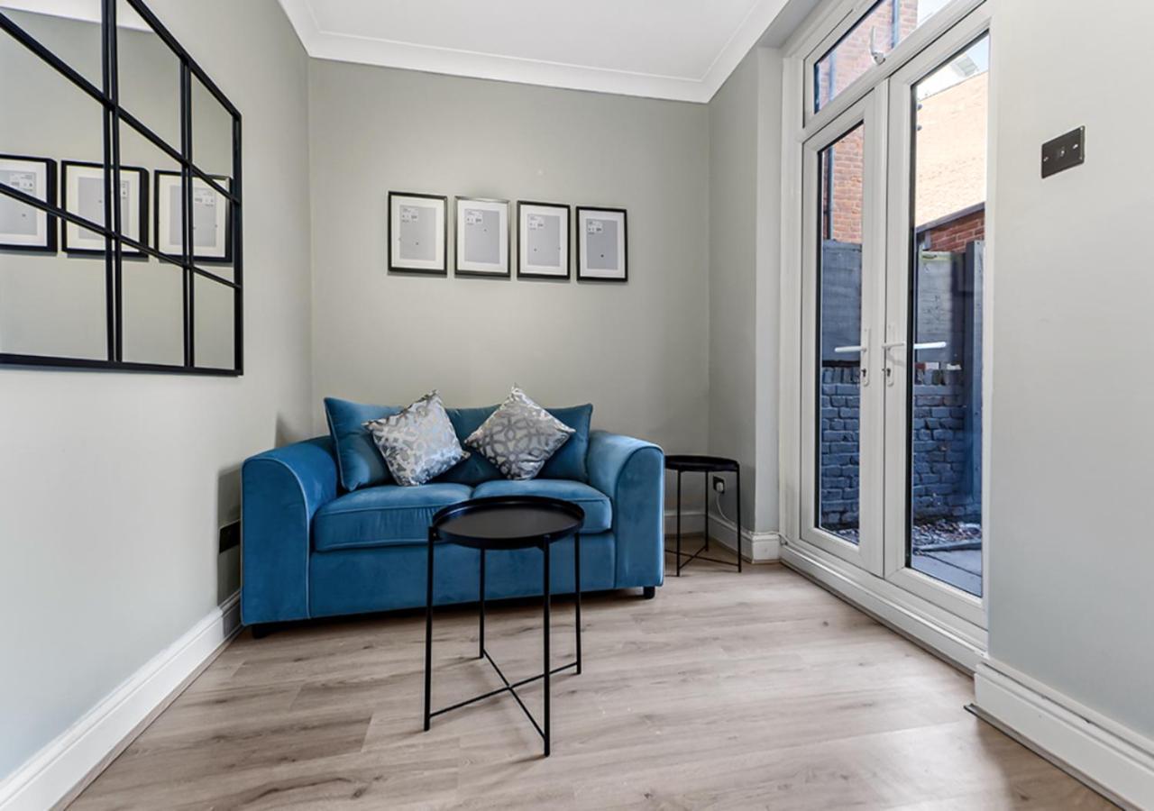 Amazing 2 Bedroom Flat In Londres