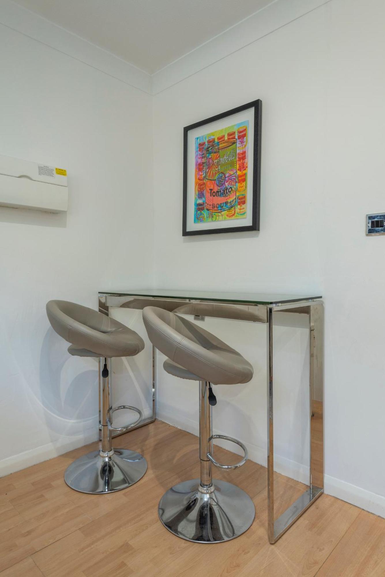 2 Bed Town House With Garden In Hackney, Apartamento Londres
