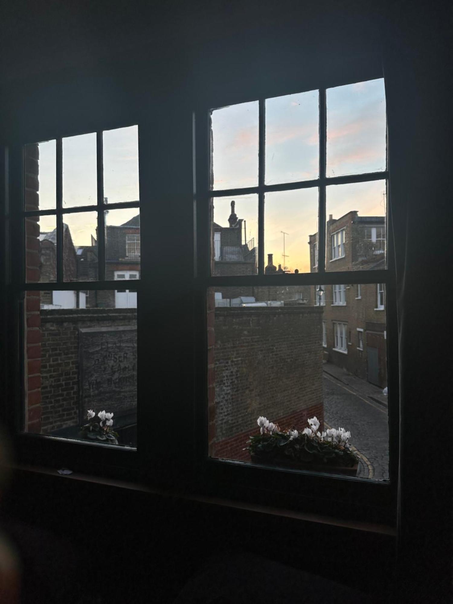 Campania & Jones House London