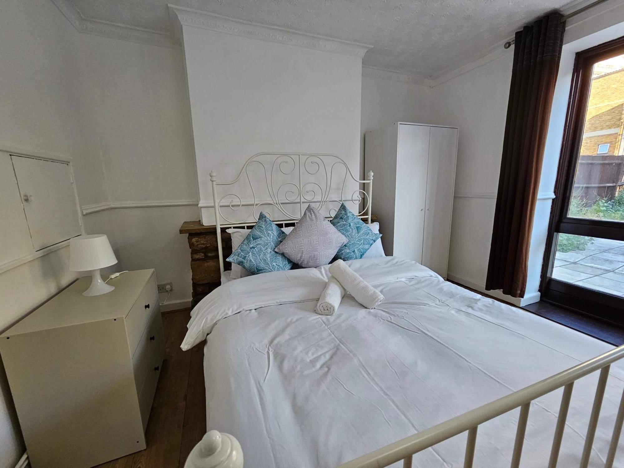 Towerhill Homestay London