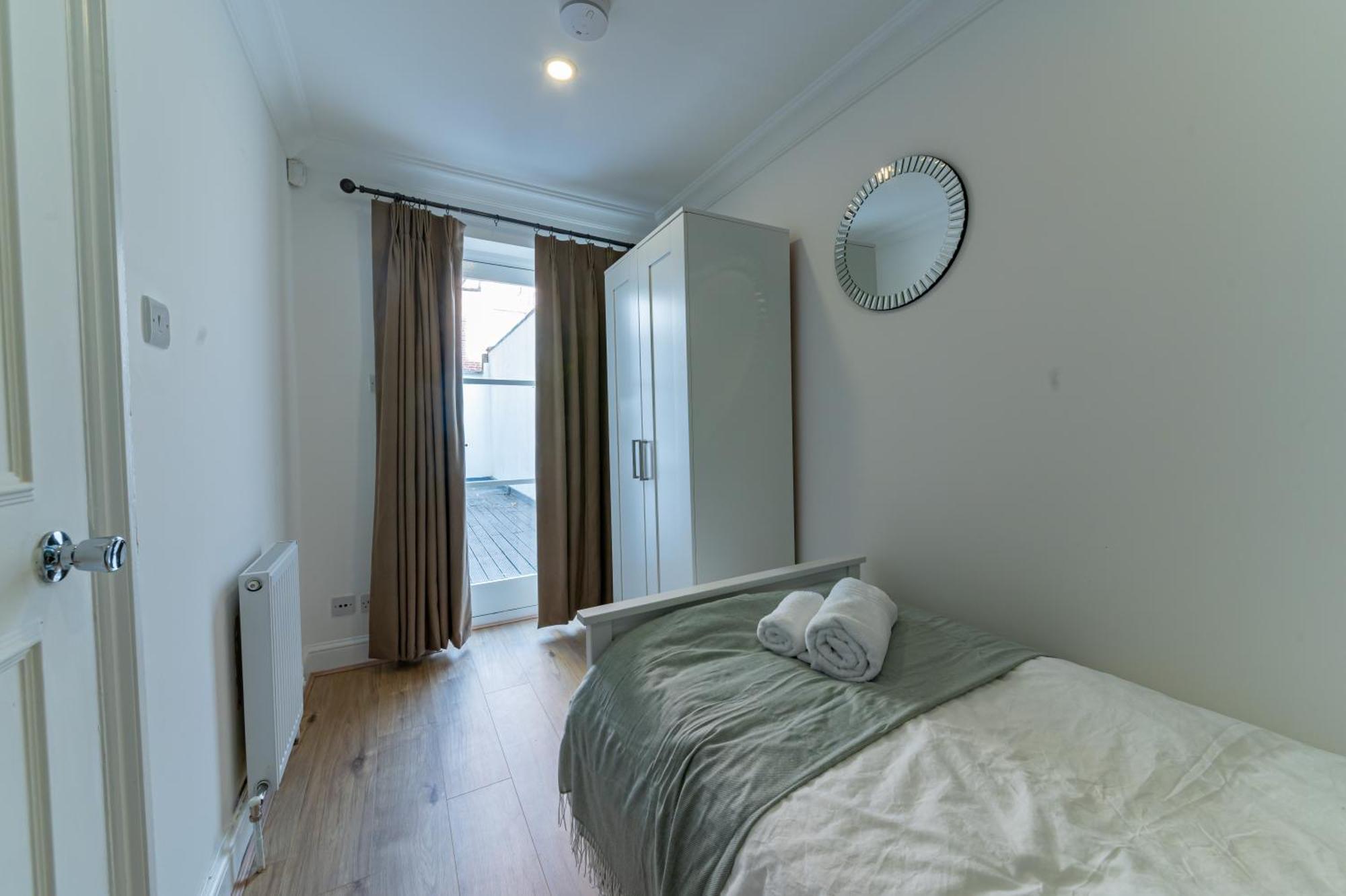 Apartamento 4 Bedrooms Peaceful Abbey Rd - St Johns Wood *