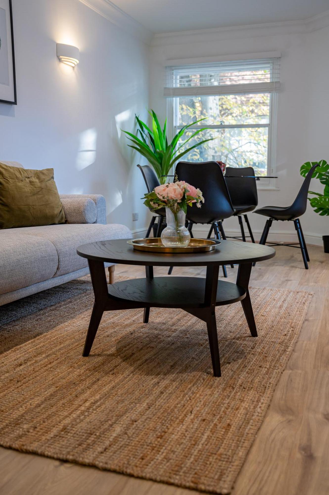 4 Bedrooms Peaceful Abbey Rd - St Johns Wood * Londen