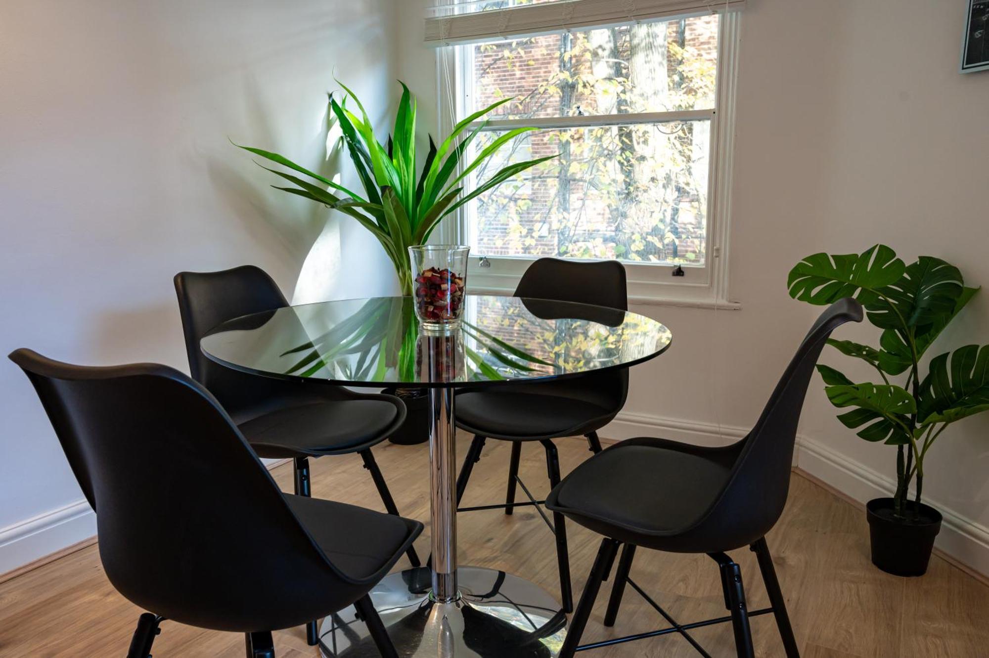 4 Bedrooms Peaceful Abbey Rd - St Johns Wood Apartamento *