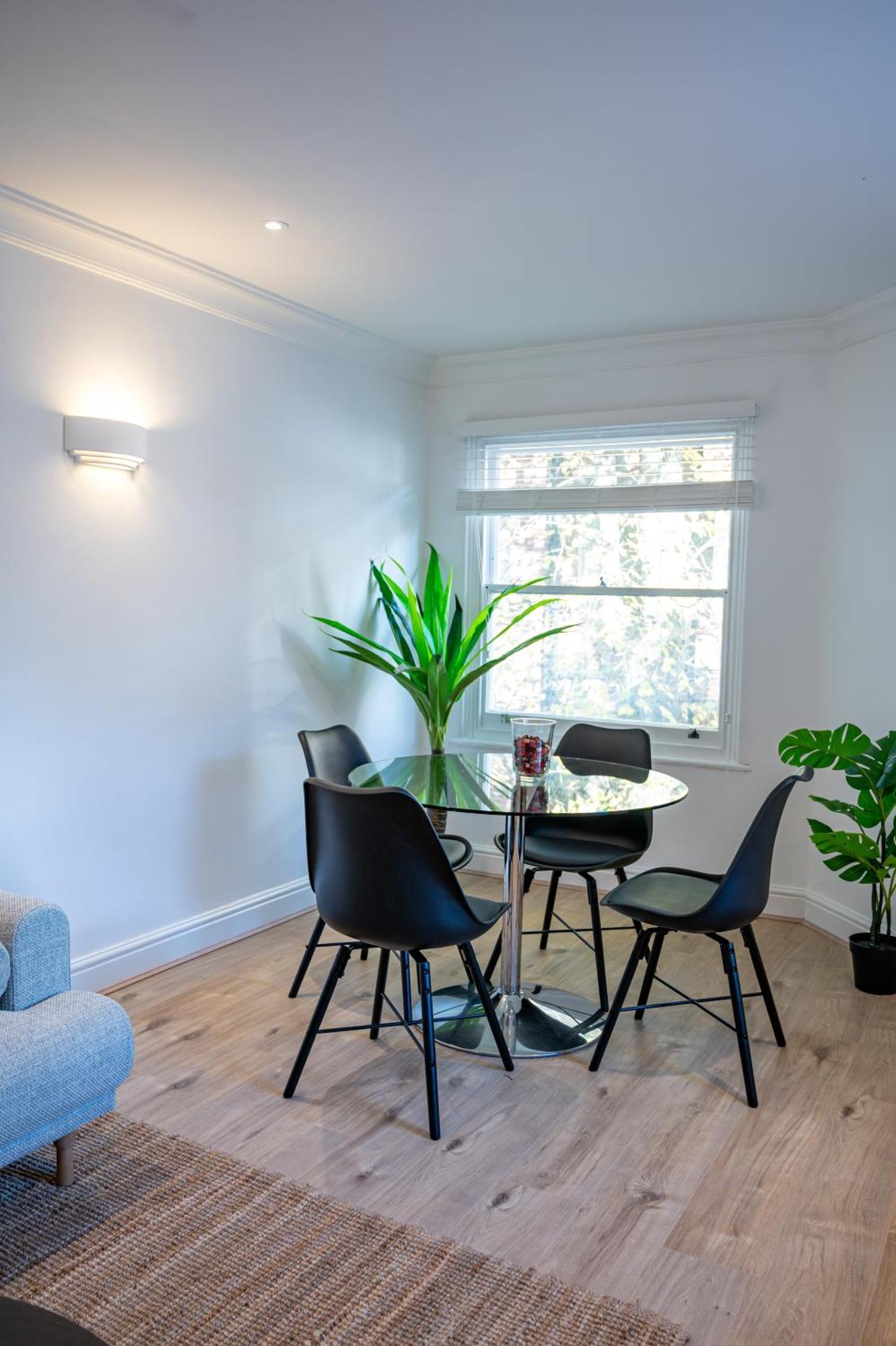 4 Bedrooms Peaceful Abbey Rd - St Johns Wood Apartamento Londres