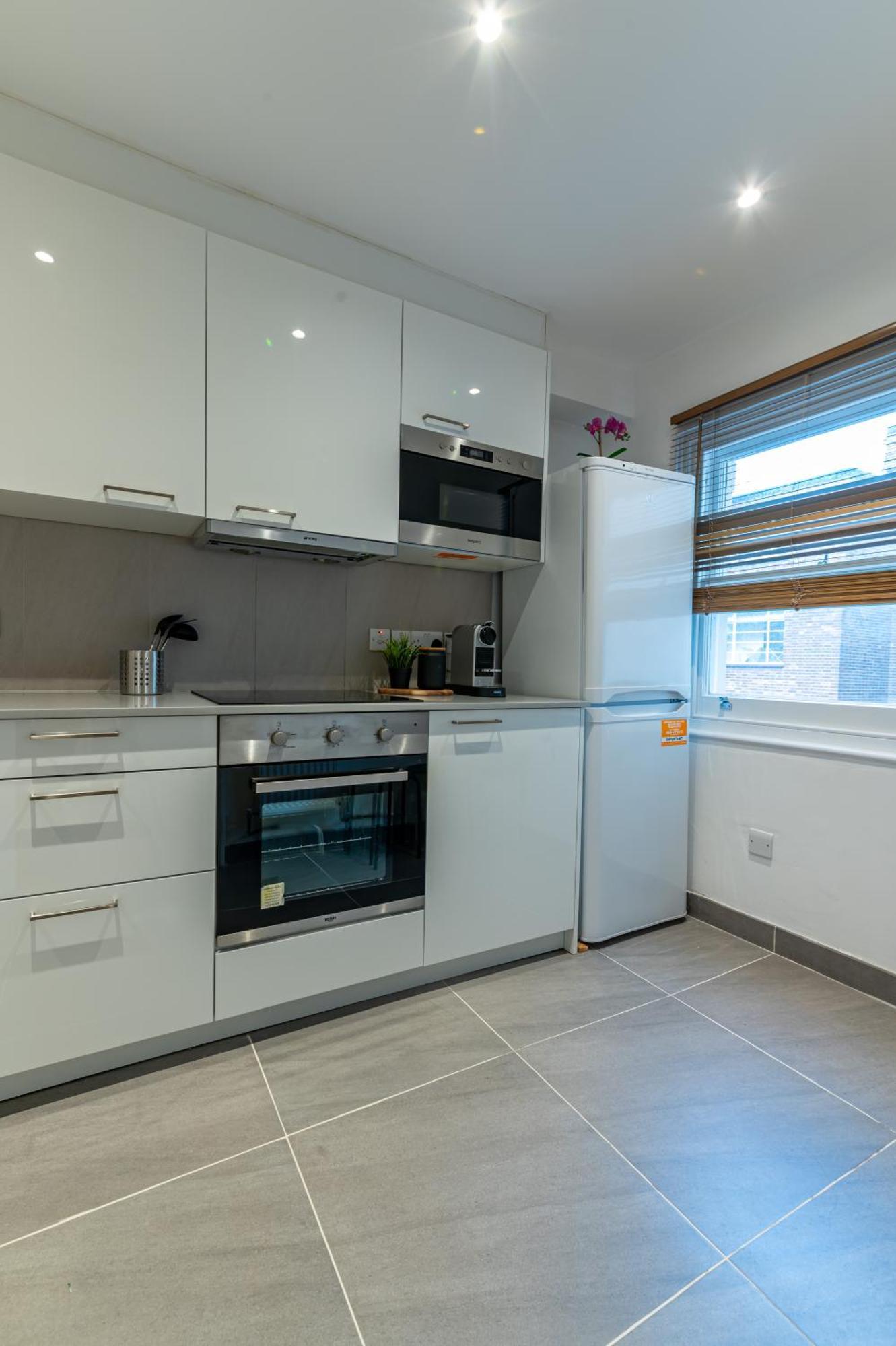 Apartment Unique 3 Beds 2 Baths Abbey Rd St John's Wood *