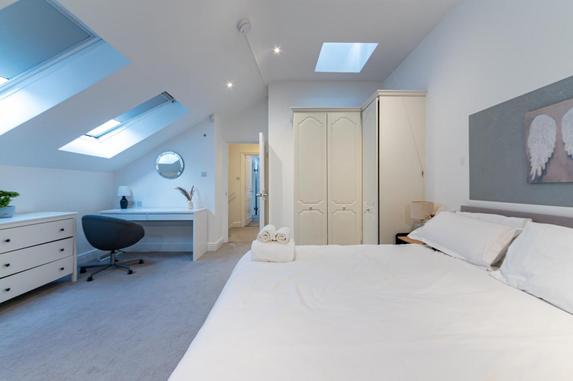 Unique 3 Beds 2 Baths Abbey Rd St John's Wood
