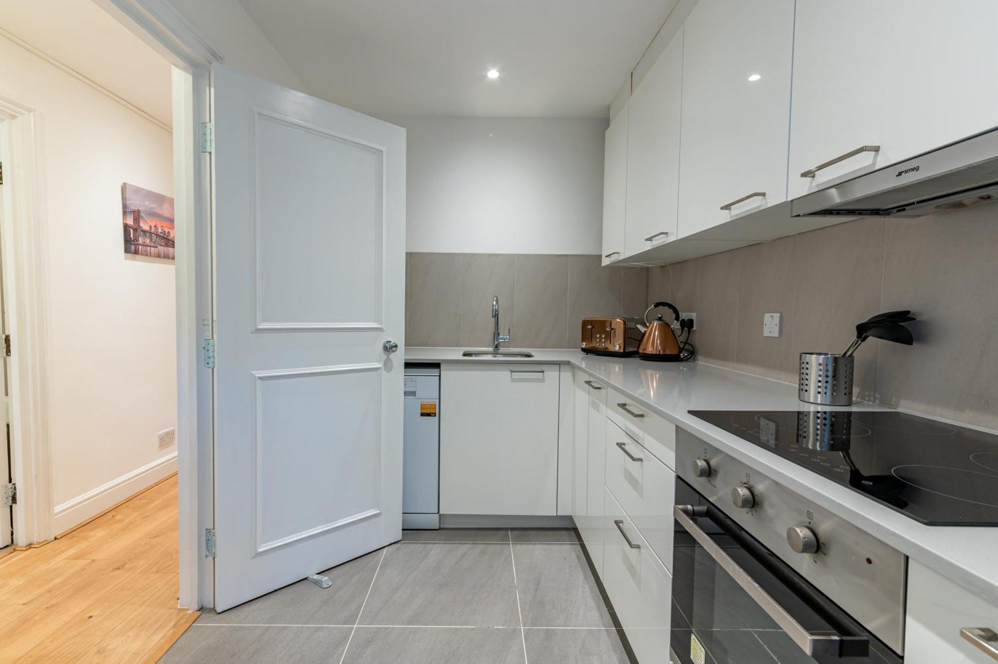 Unique 3 Beds 2 Baths Abbey Rd St John's Wood Apartamento Londres