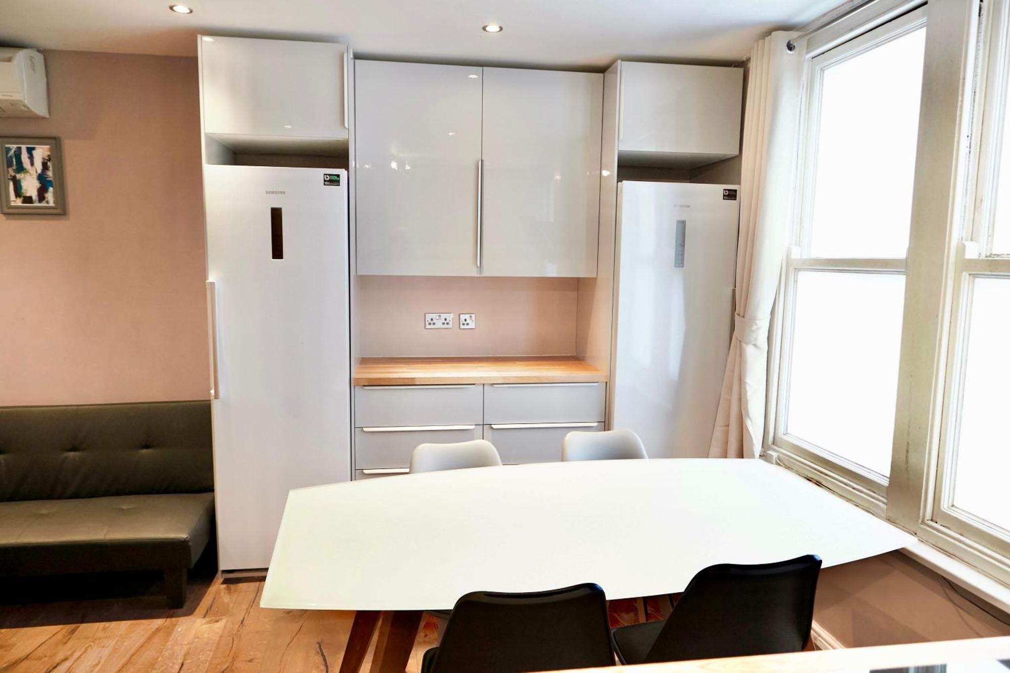 Luxury Located Near Marble Arch & Baker Street Apartment *