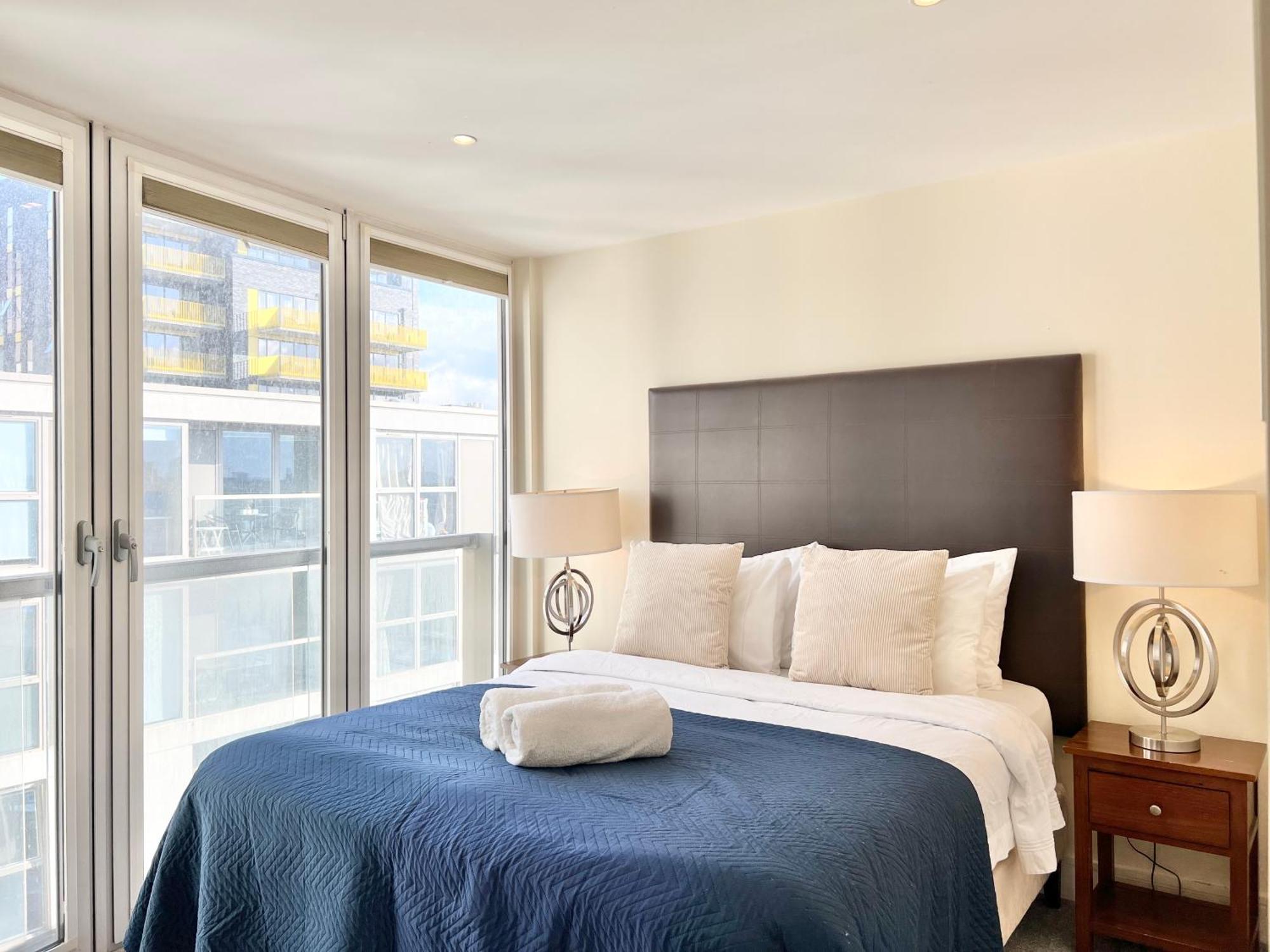 Appartement Vip Serviced Perfect Location Business & Leisure