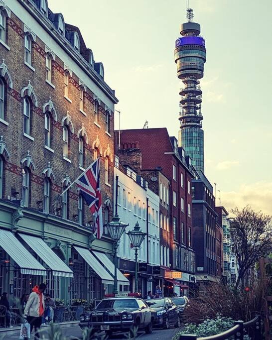Hello, Fitzrovia! Apartment *