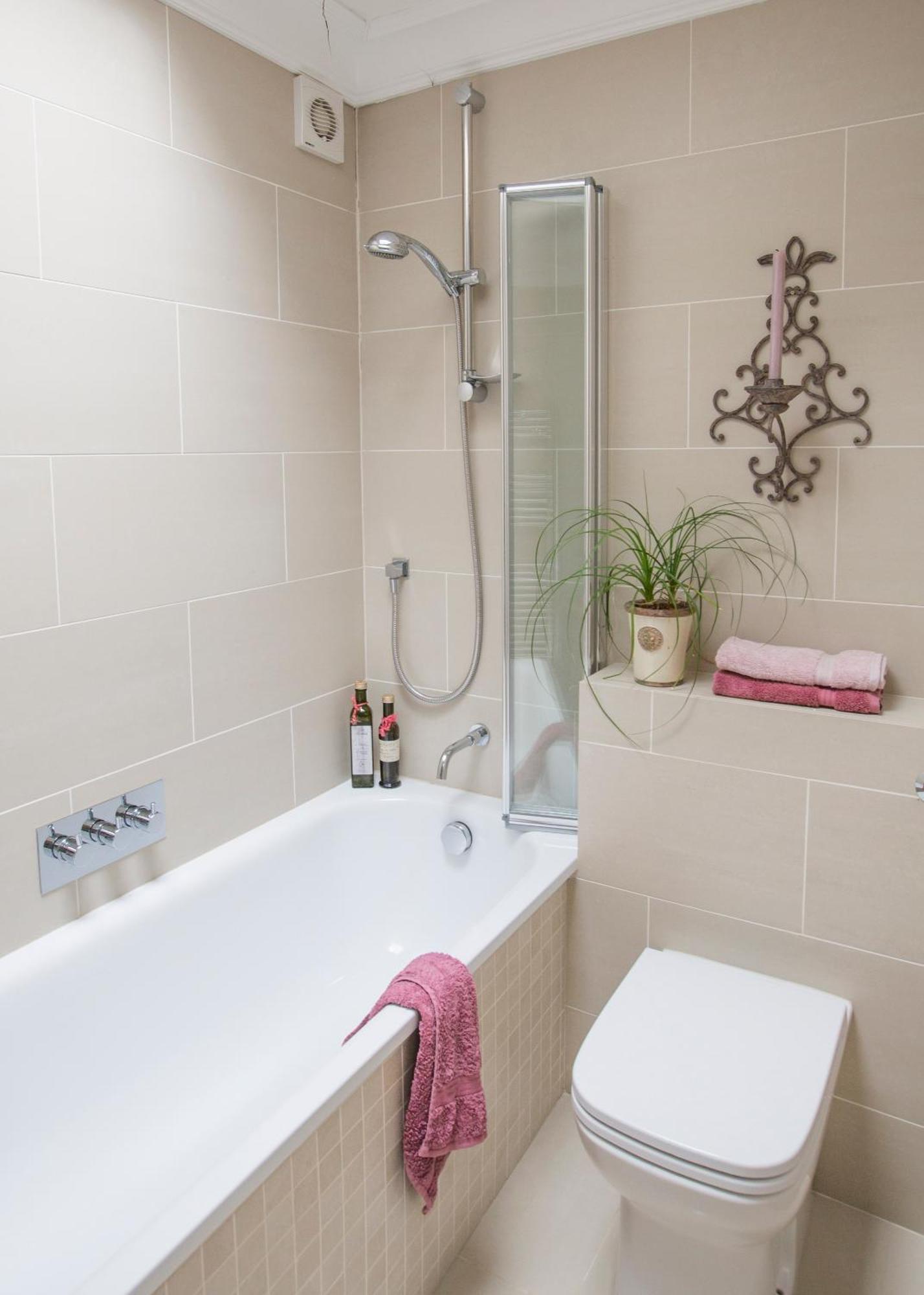 Crescent Lodge, Crouch End,