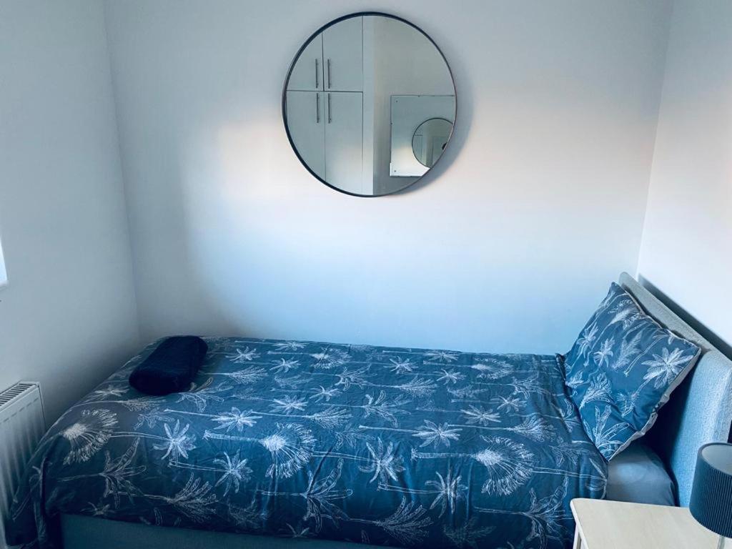 Apartment Four Bedroom Flat In Foresthill