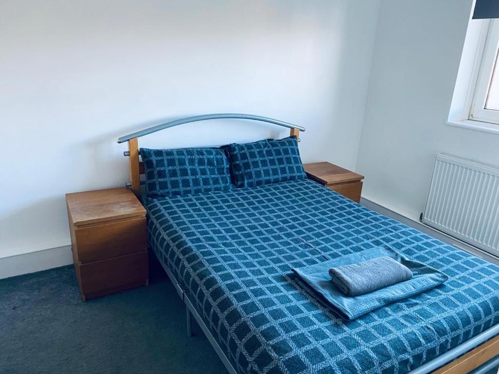 Four Bedroom Flat In Foresthill *