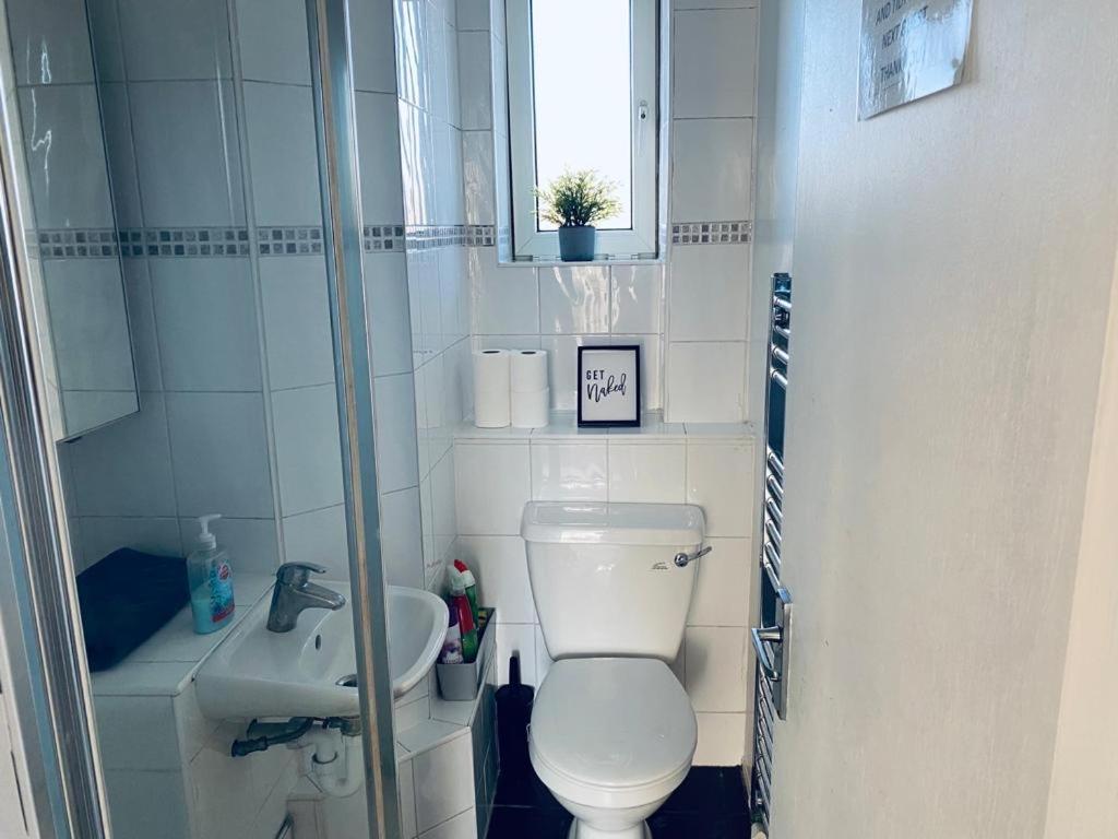 Four Bedroom Flat In Foresthill *