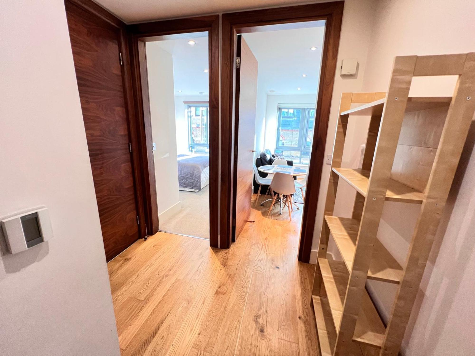 Deluxe Entire Flat At Farringdon Station * Londen