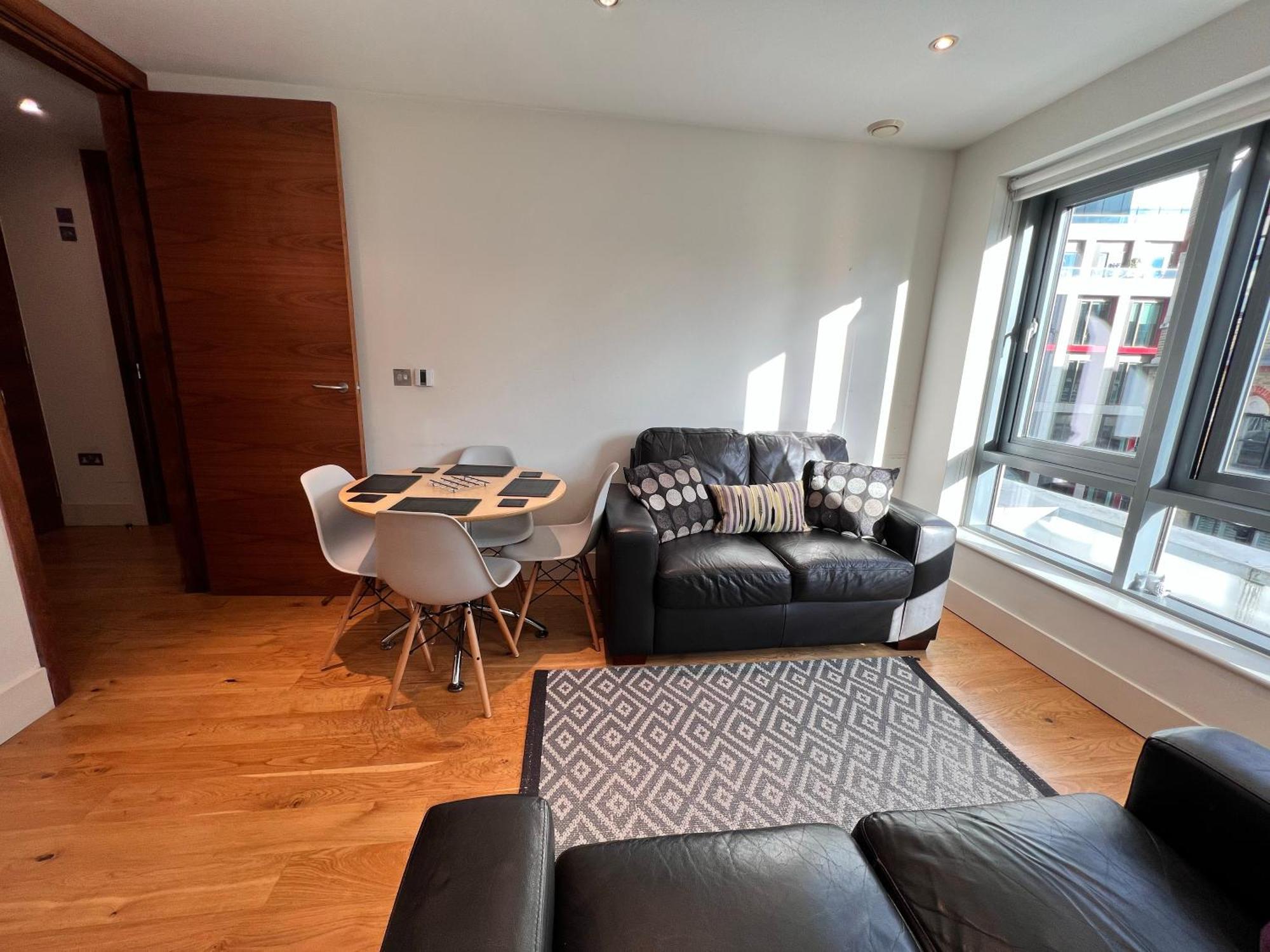 Deluxe Entire Flat At Farringdon Station Appartement Londen