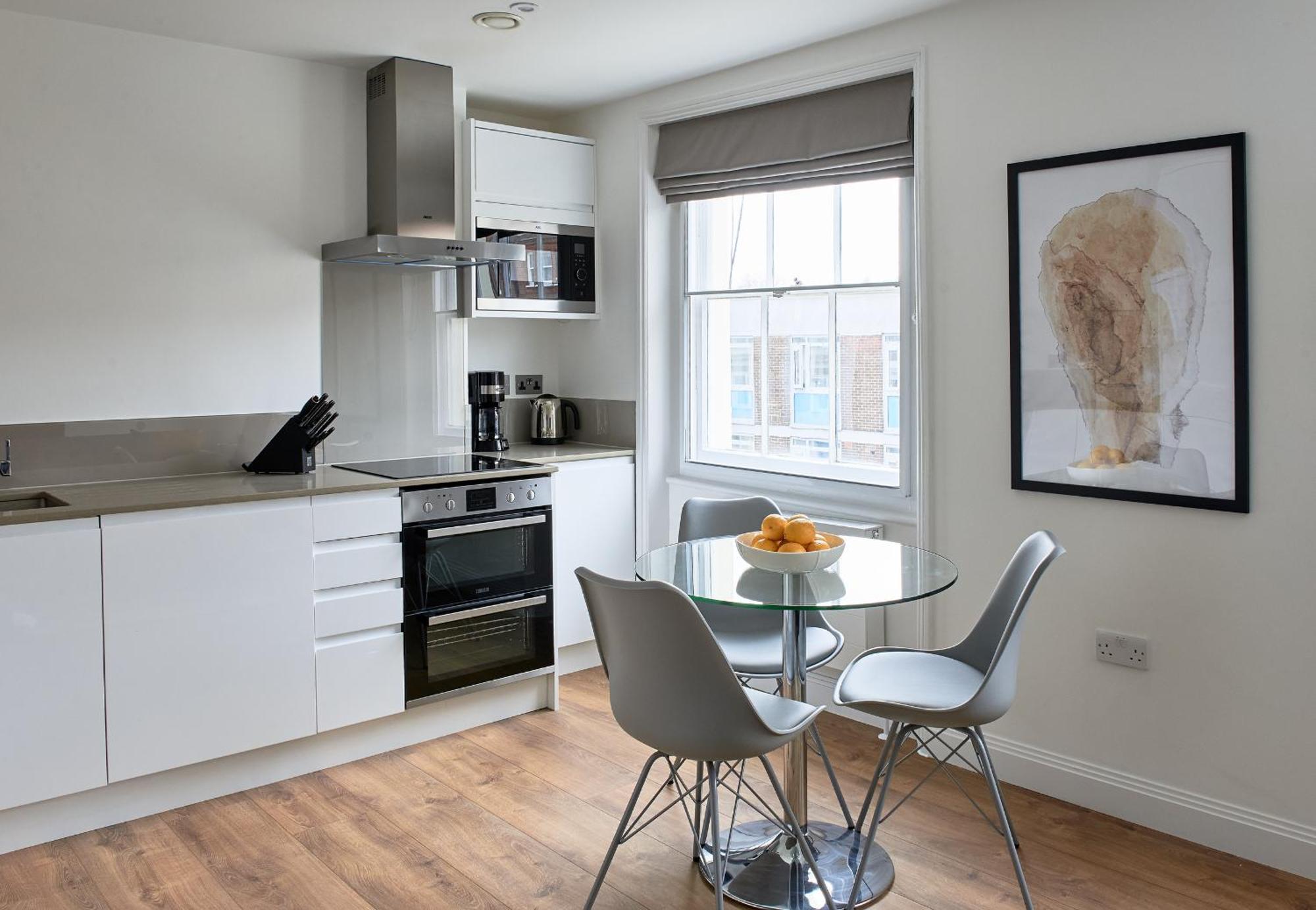 Sonder Inverness Mews Apart-hotel 4*