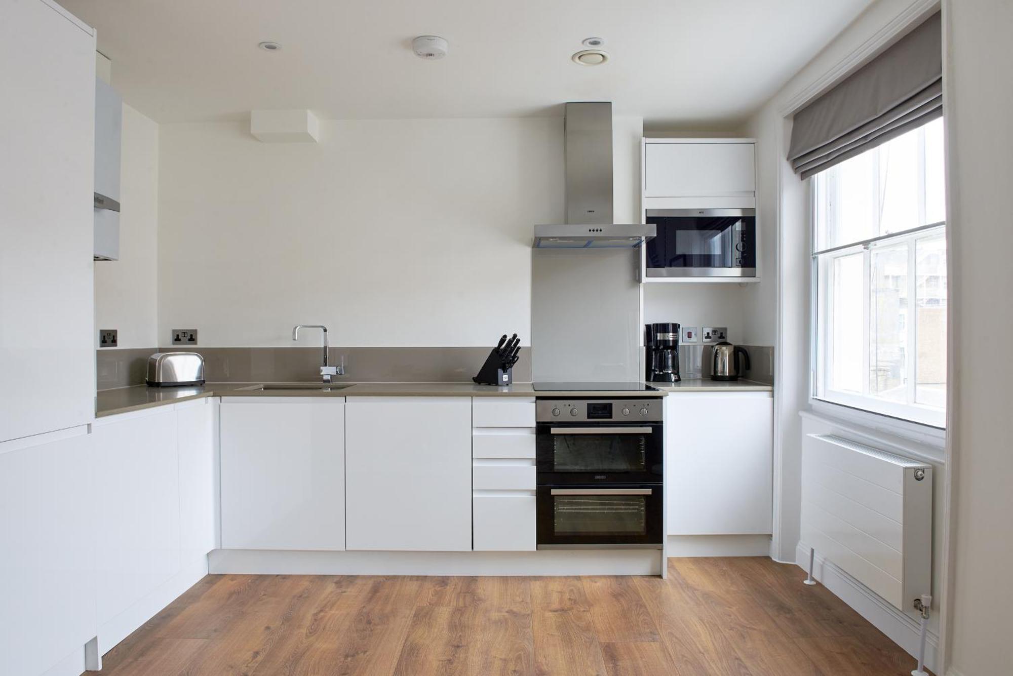 Sonder L Inverness Mews Aparthotel London