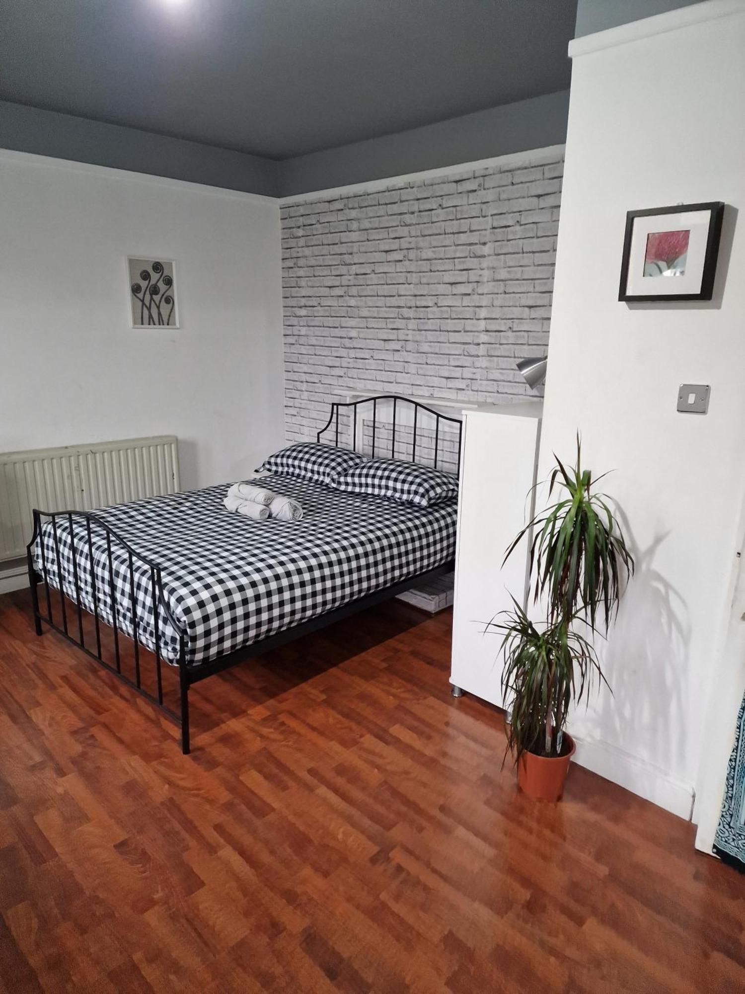Spacious Private Balcony - Central - Zone 1 - Elephant And Castle Privatunterkunft London