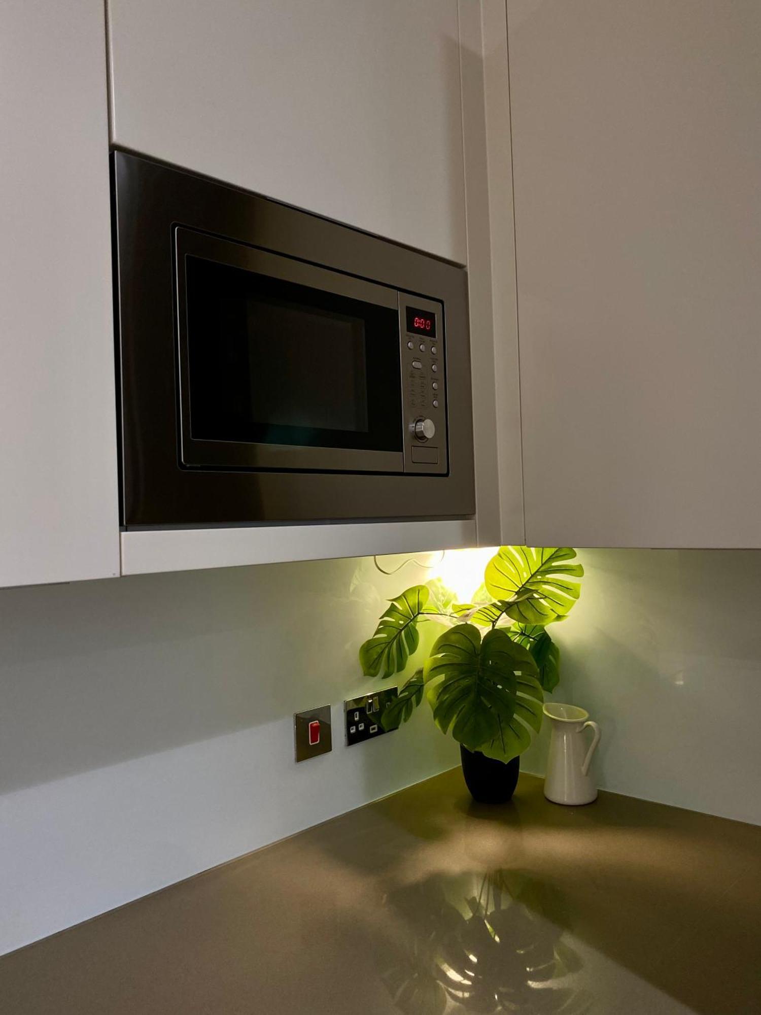 Apartamento Spacious 2 Bedroom Penthouse Retreat Londres