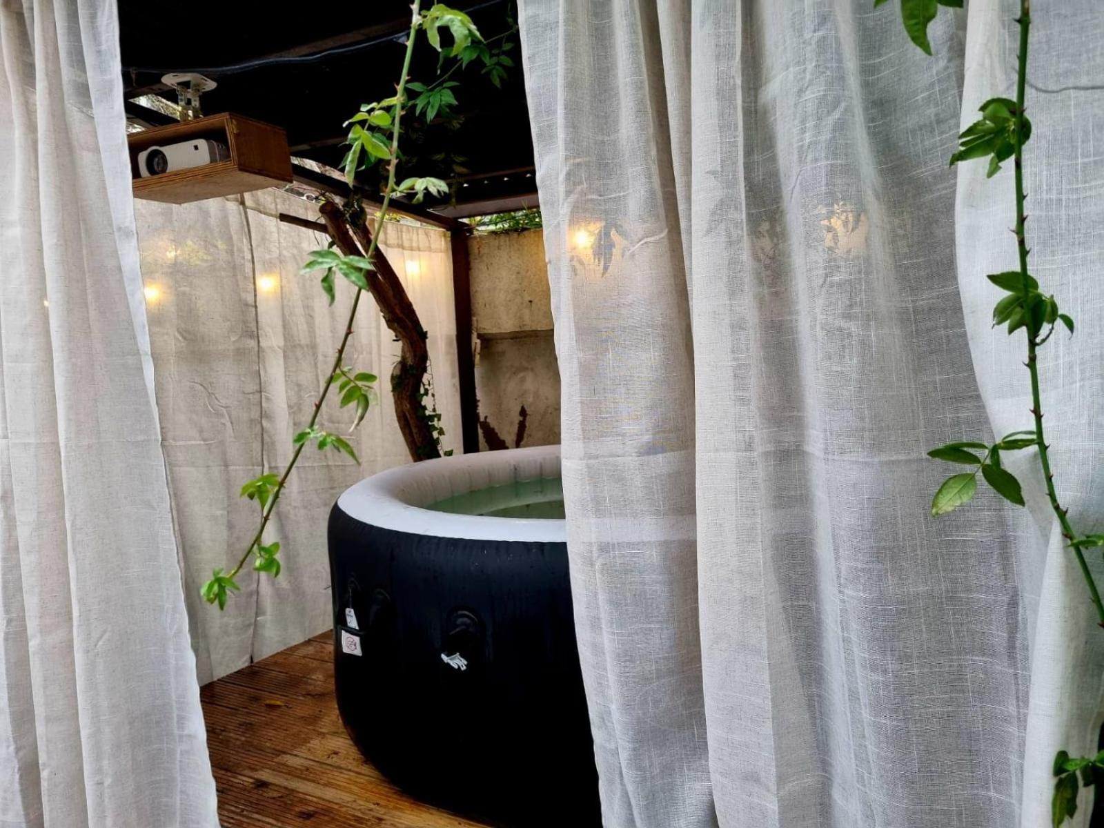 Double W/projector & Garden Hot Tub Accommodatie bij particulieren