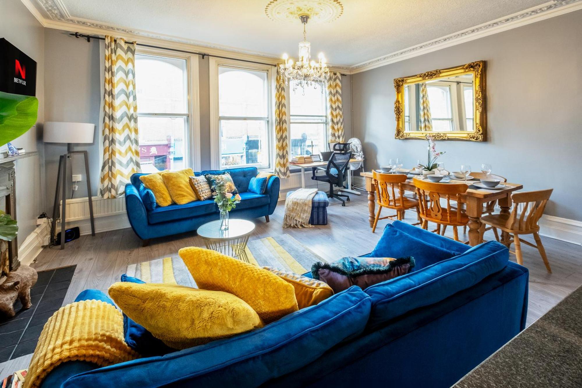 Stylish & Cosy 3bdr In Fulham With Roof Terrace *