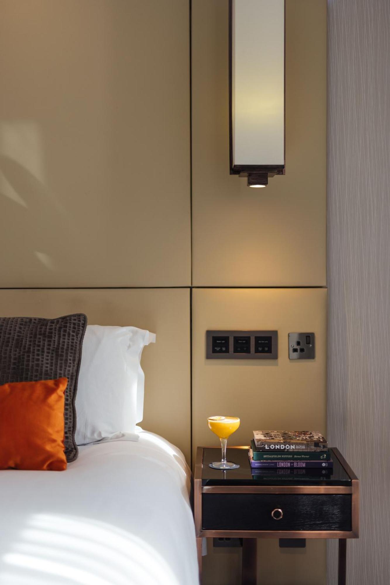 Montcalm Royal House, Hotel Londres