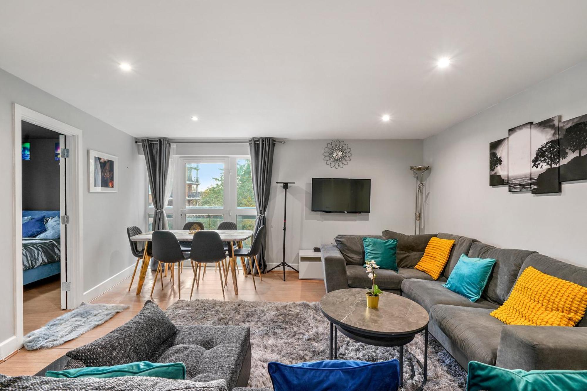 Elegant 3Br 2Bath Flat In Canary Wharf - O2 -Excel