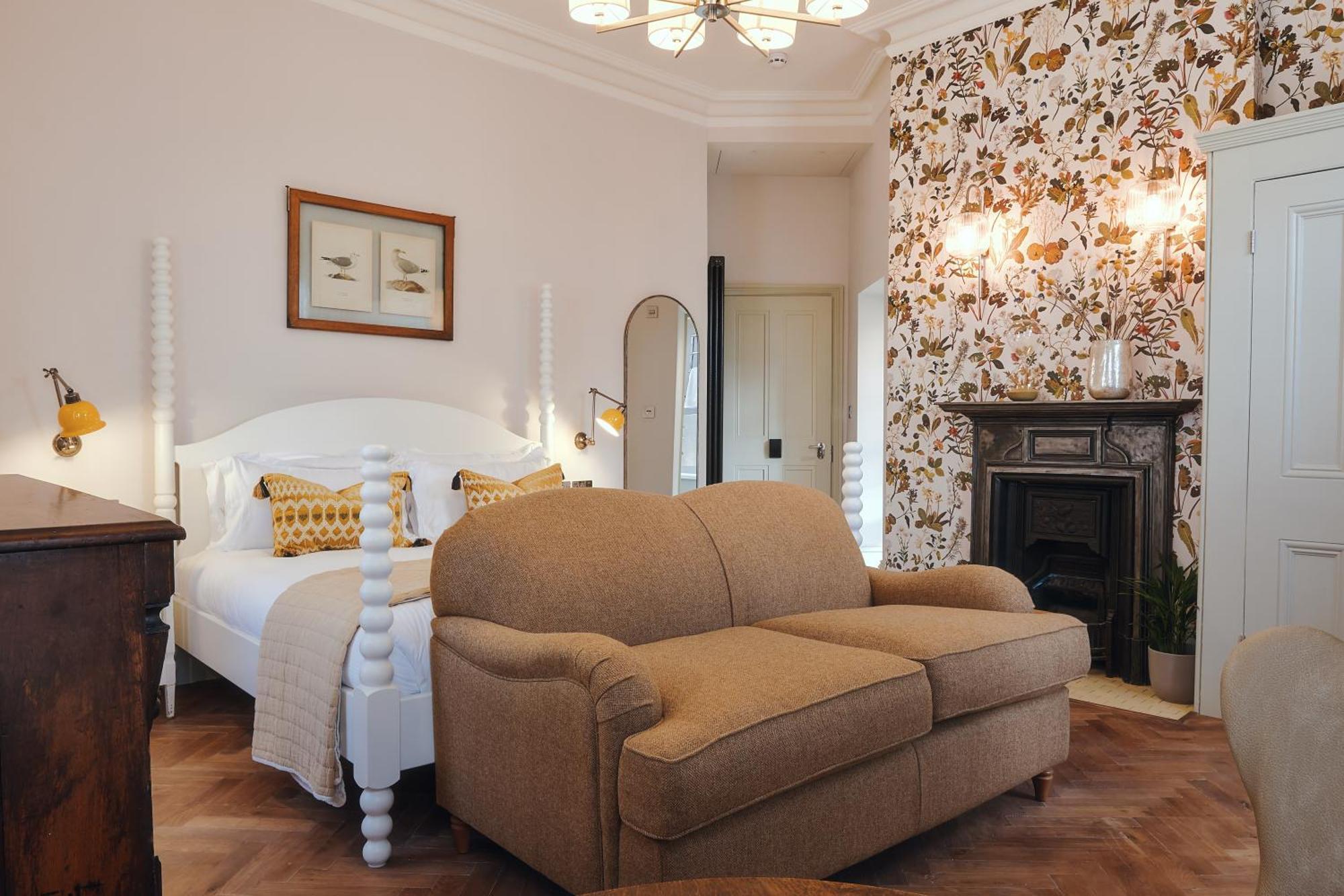 Pensão The Black Lion Pub & Boutique 3*