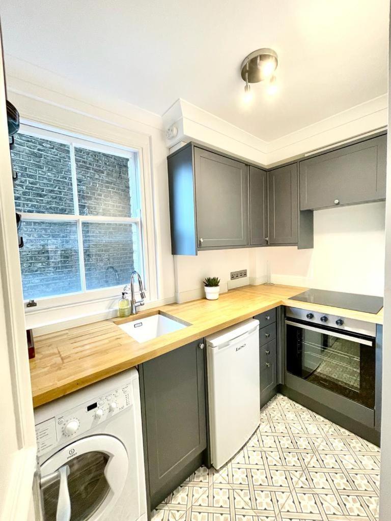 Cosy 1 Bedroom Flat In Marylebone * Londen