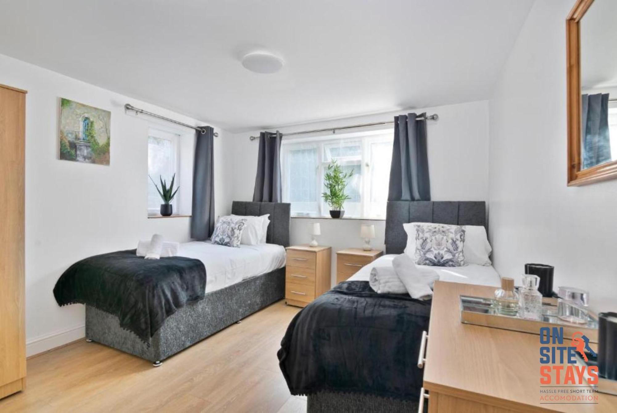 Appartement Onsitestays - Tranquil 2 Bedroom With Large Kitchen, Private Garden Near Wimbledon Station Londres