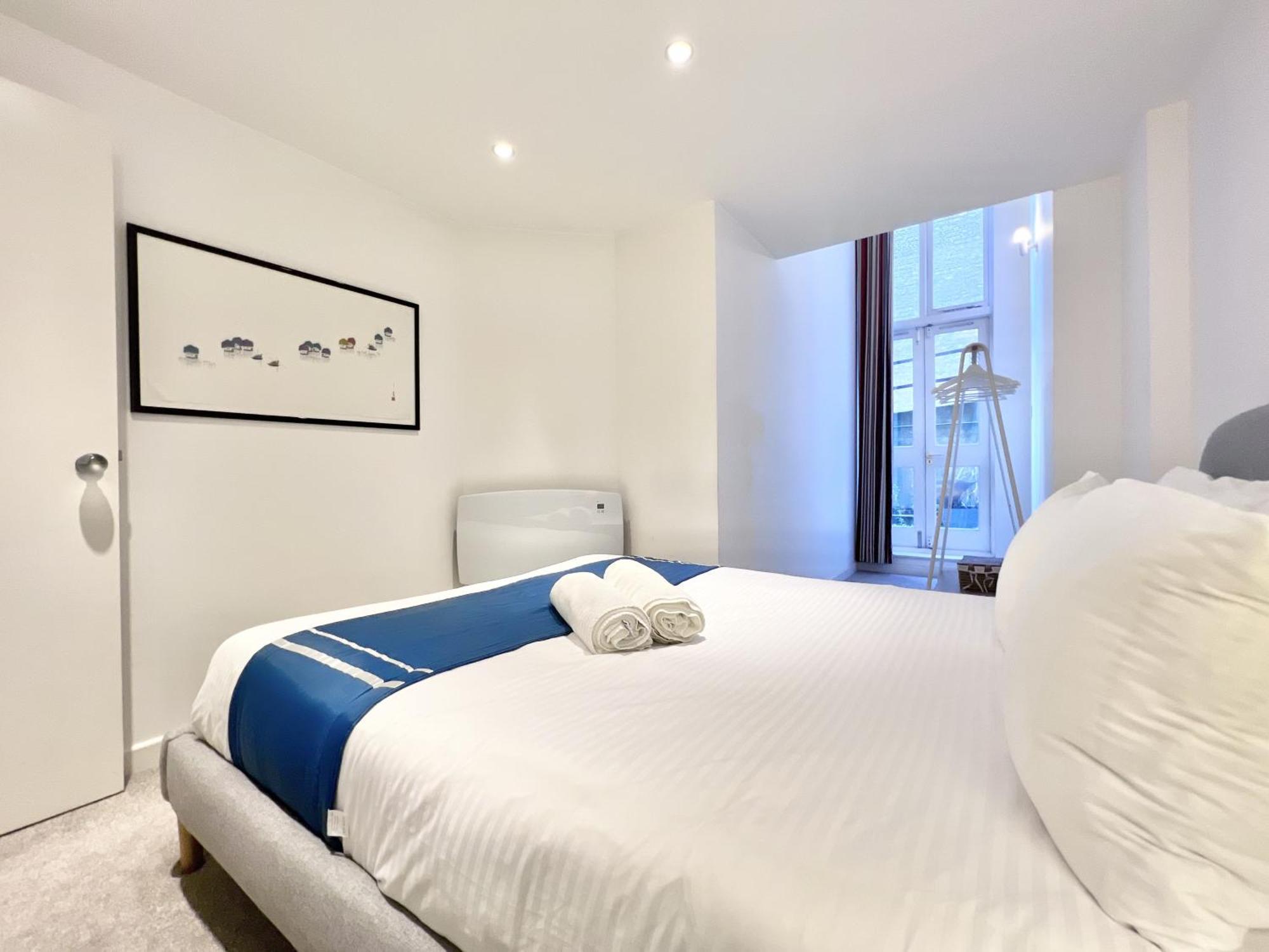 Vip Serviced Excellent Location Great Price * Londen