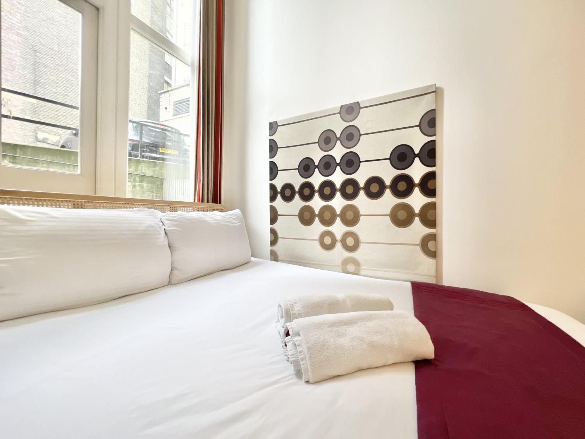 Vip Serviced Excellent Location Great Price Londen