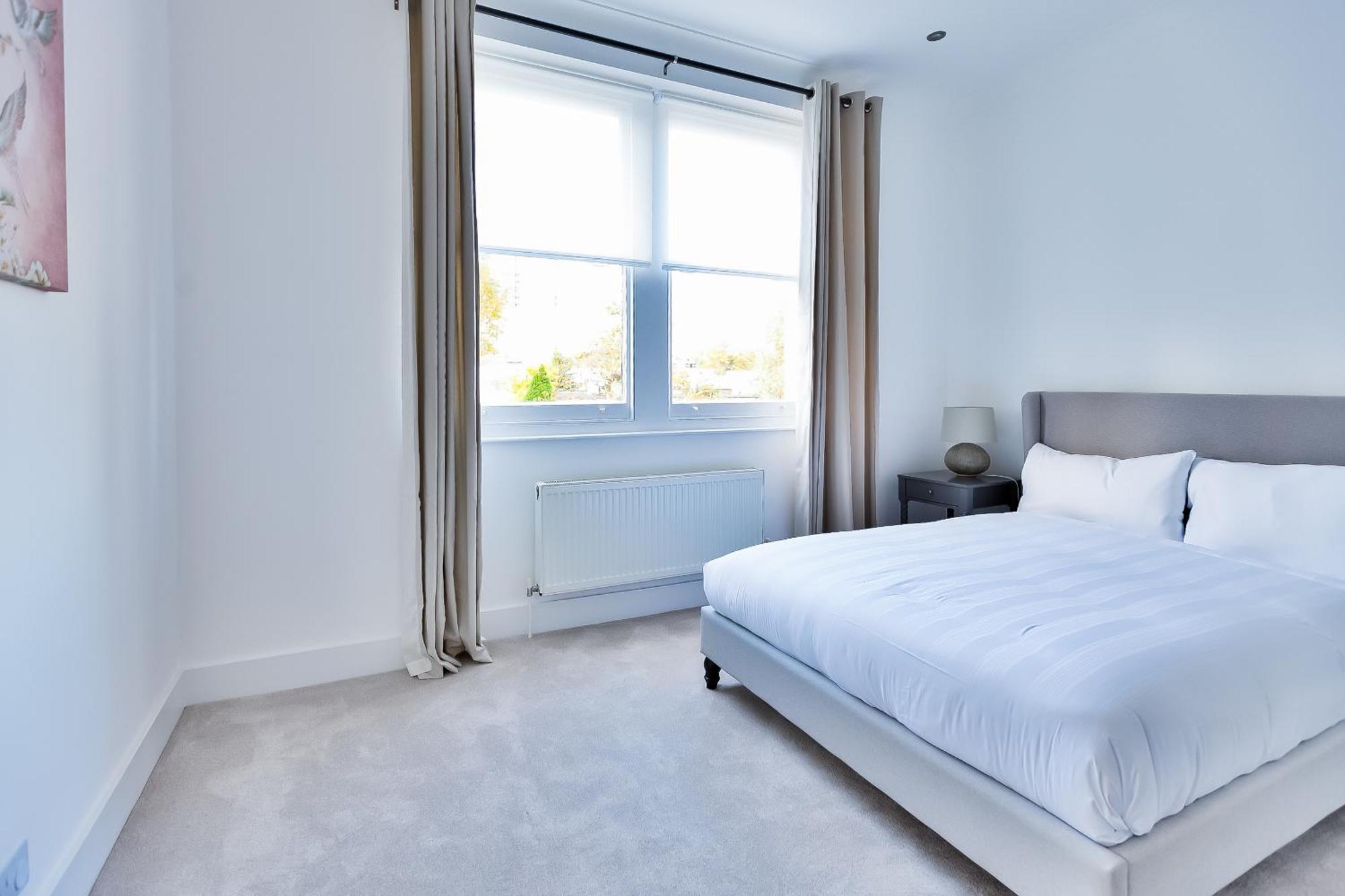Primrose Hill Apartment *