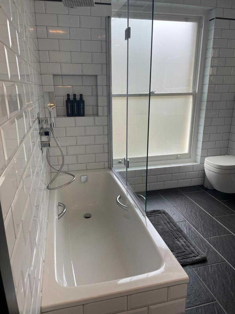 Luxury In Belsize Park Apartamento
