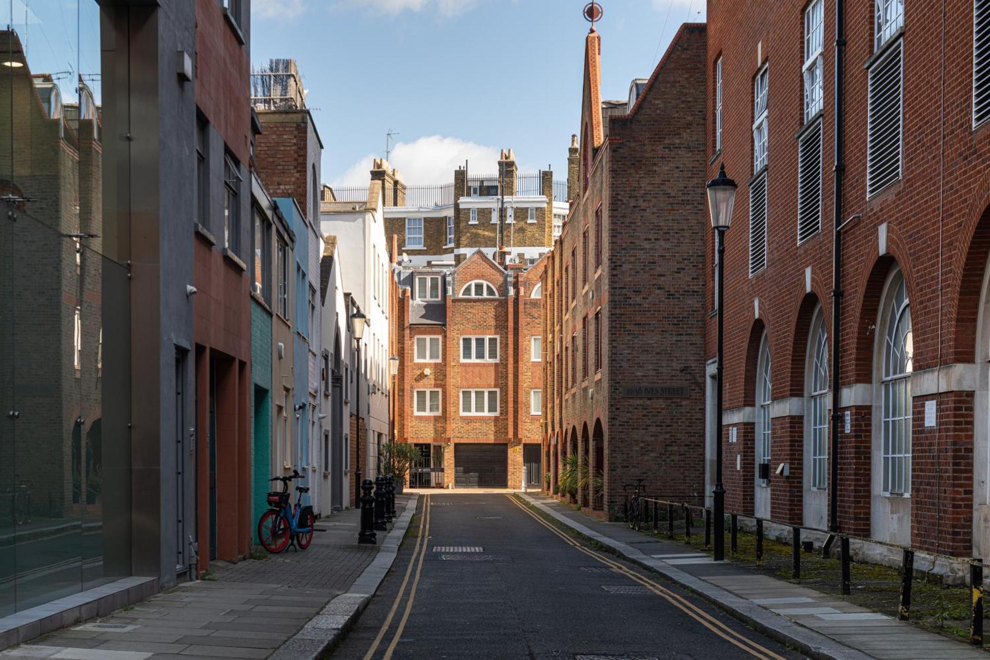 Appartement New 3bed With Air Con In Chelsea *