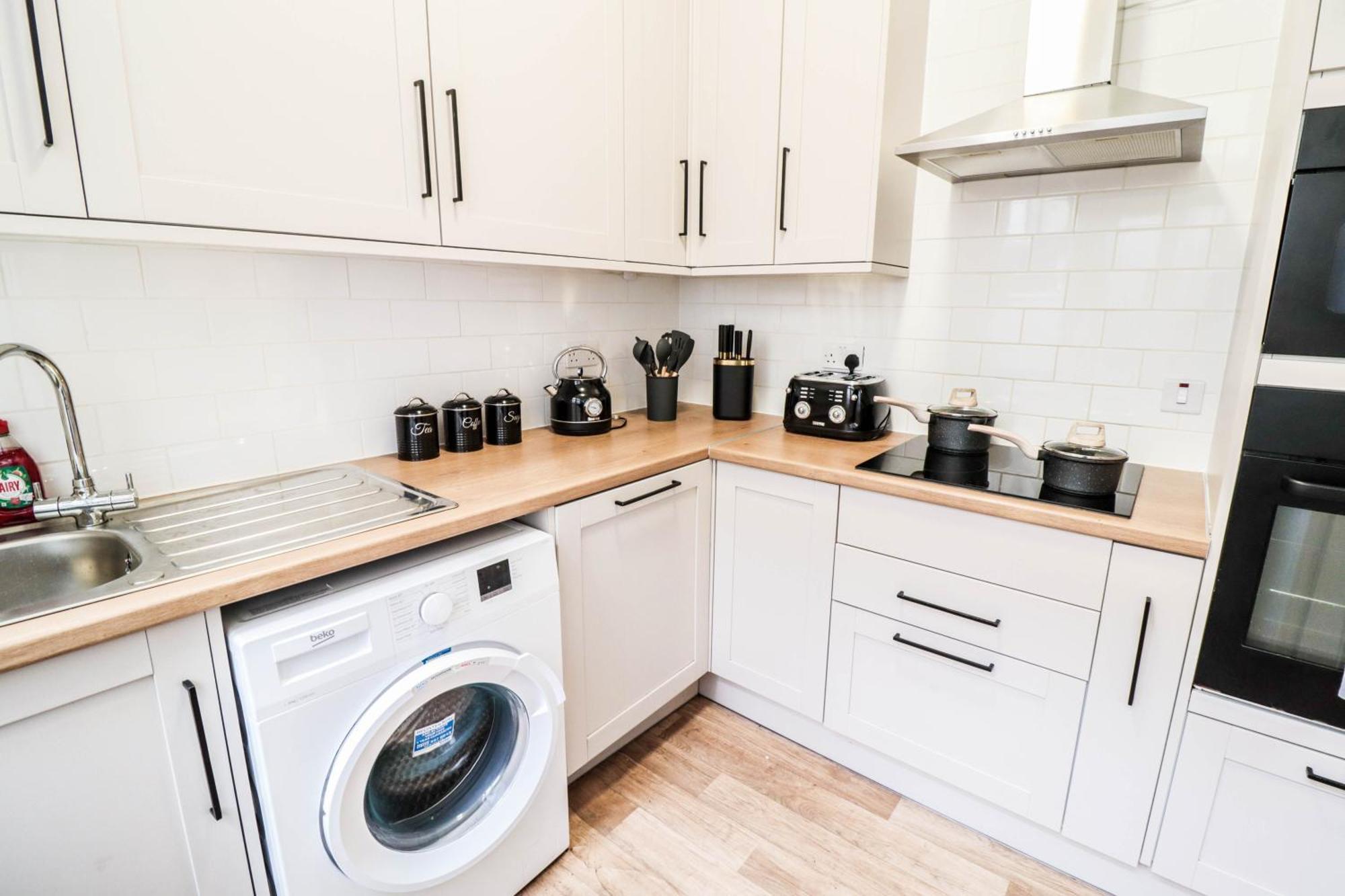 Casa de Férias Stunning 5 Bed House In Clapham - Free Wifi! Londres