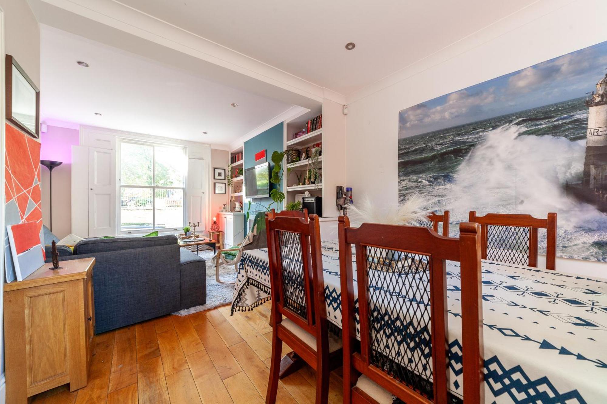 Hospedagem domiciliar Master En - Townhouse Double With Garden & Hot Tub Londres