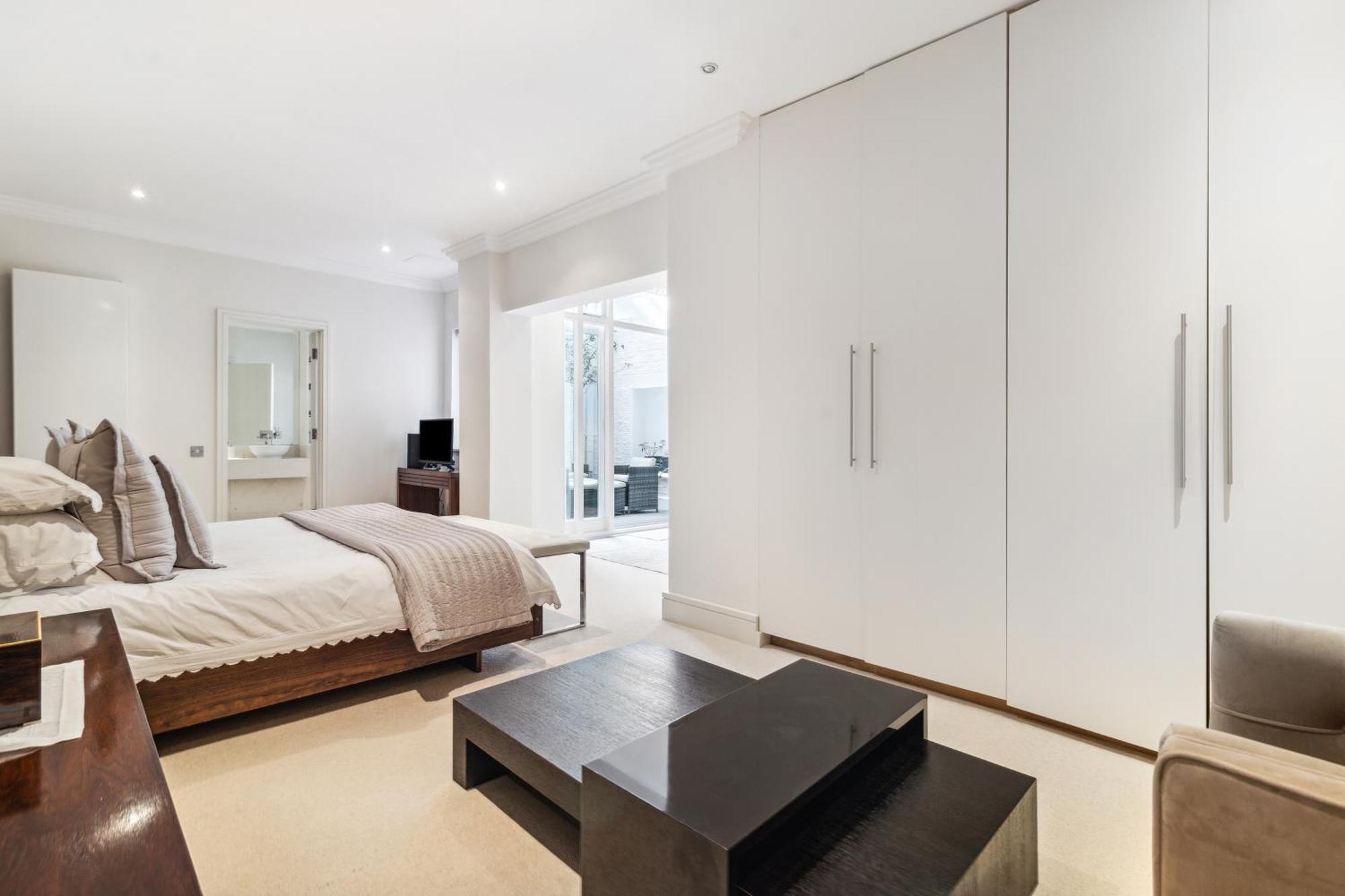Maisonette Hyde Park